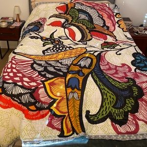 Anthropologie Laelia Collection Twin Quilt